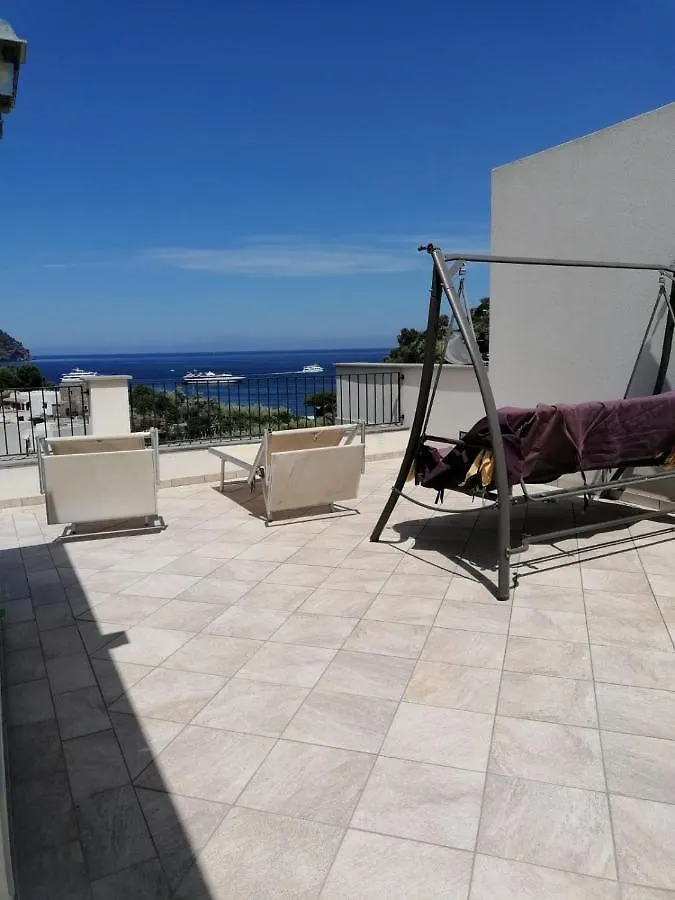 Villa Eolo Lipari  Holiday home Lipari (Isola Lipari)